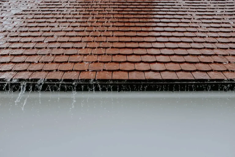 Benefits of Using Metal Roofs That Look Like Shingles