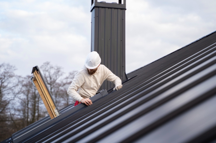 The Ultimate Guide to Roof Repairs: When to Fix, When to Replace